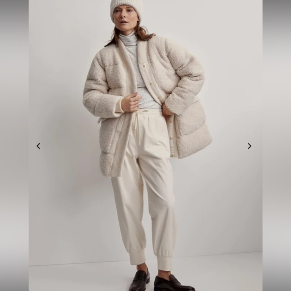 Varley Wynn Cream Sherpa Jacket - NWOT - Winter Coat - Picture 2 of 3
